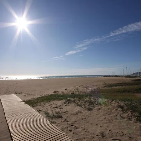 Western Mediterraneo Szálloda Castelldefels