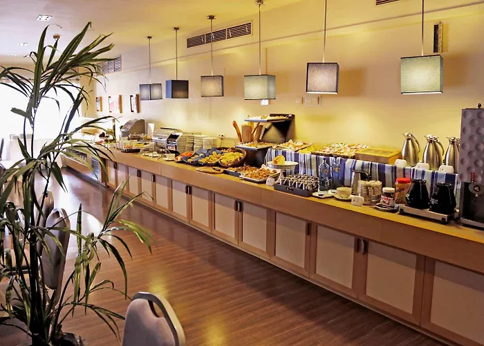 Western Mediterraneo Szálloda 4*