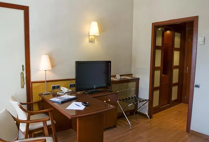 Western Mediterraneo Szálloda 4*